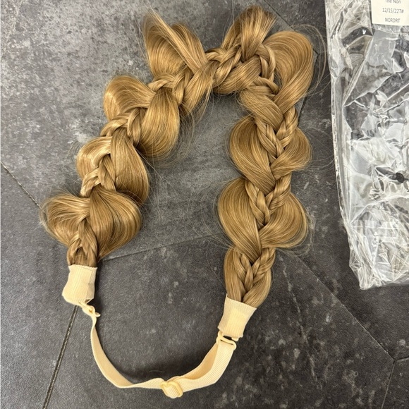 The Nori Gourd Braid Headband by Madison Braids - Picture 7 of 8